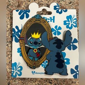 Disneyland Paris Jumbo DLRP Stitch Dressed As Evil Queen Villain Snow White Pin